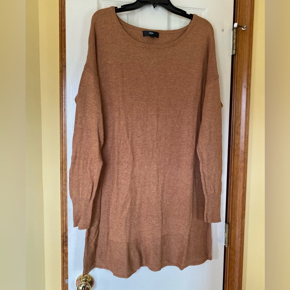 Mossimo camel women’s long sleeve sweater dress